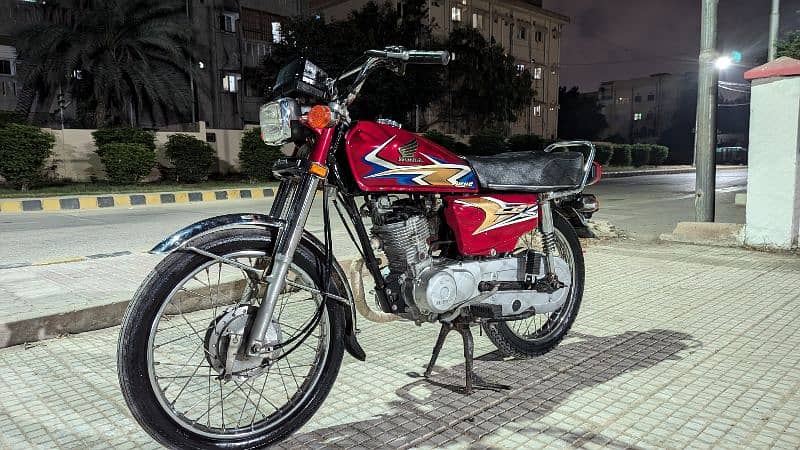 Honda CG 125 Fully Geniune Sealed Engine 1