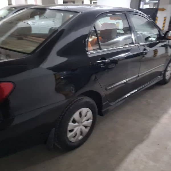 Toyota Corolla SE Saloon 2003 Black 4