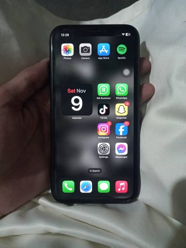 Iphone XR 0