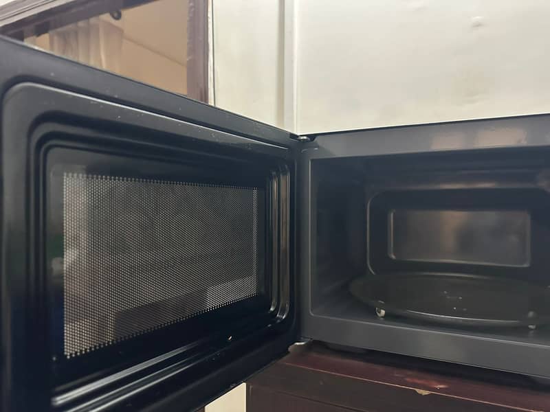 Microwave Panasonic New 4