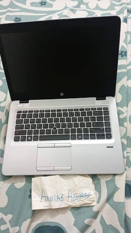 HP LAPTOP 1