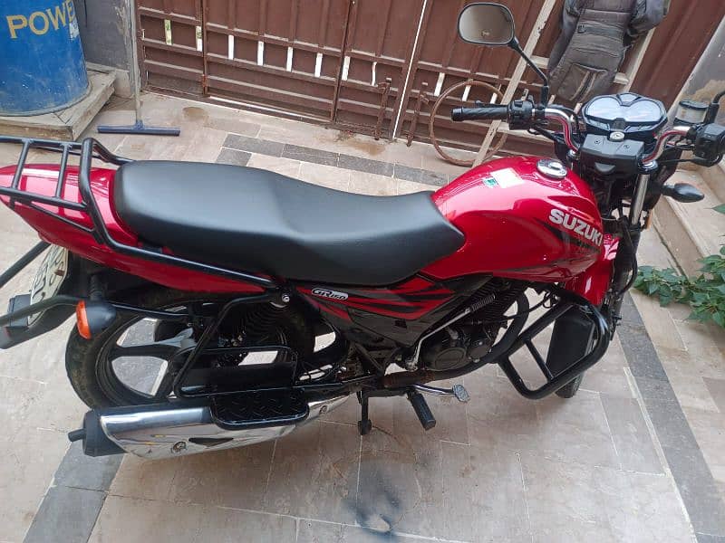 Suzuki GR150 2022 running 14000 5