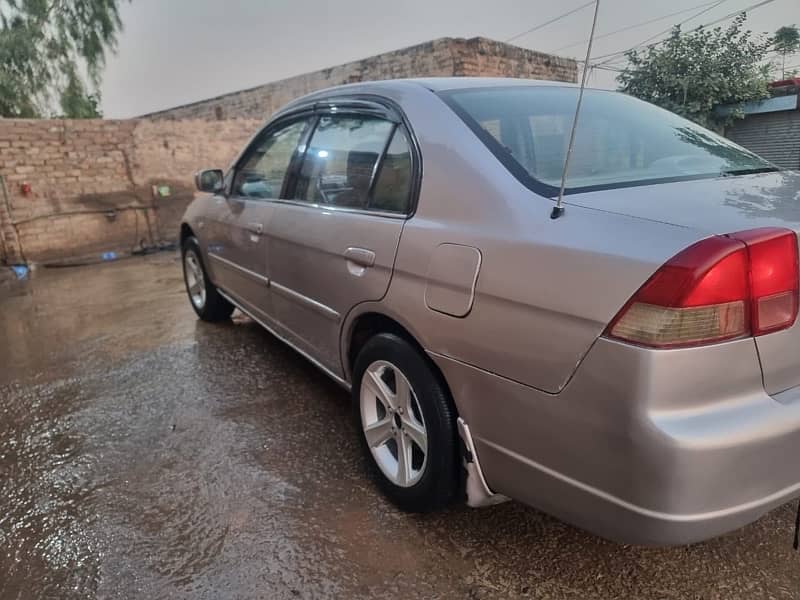 Honda Civic EXi 2002 4