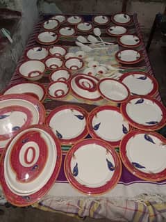 Milimine 60 pieces Dinner set aik bar b used nhi huwa