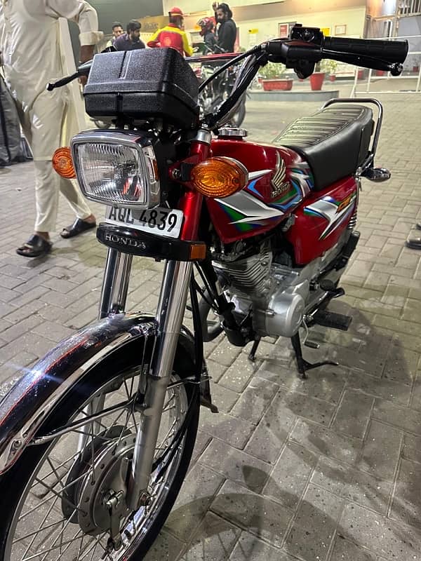 HONDA 125 mint condition 1