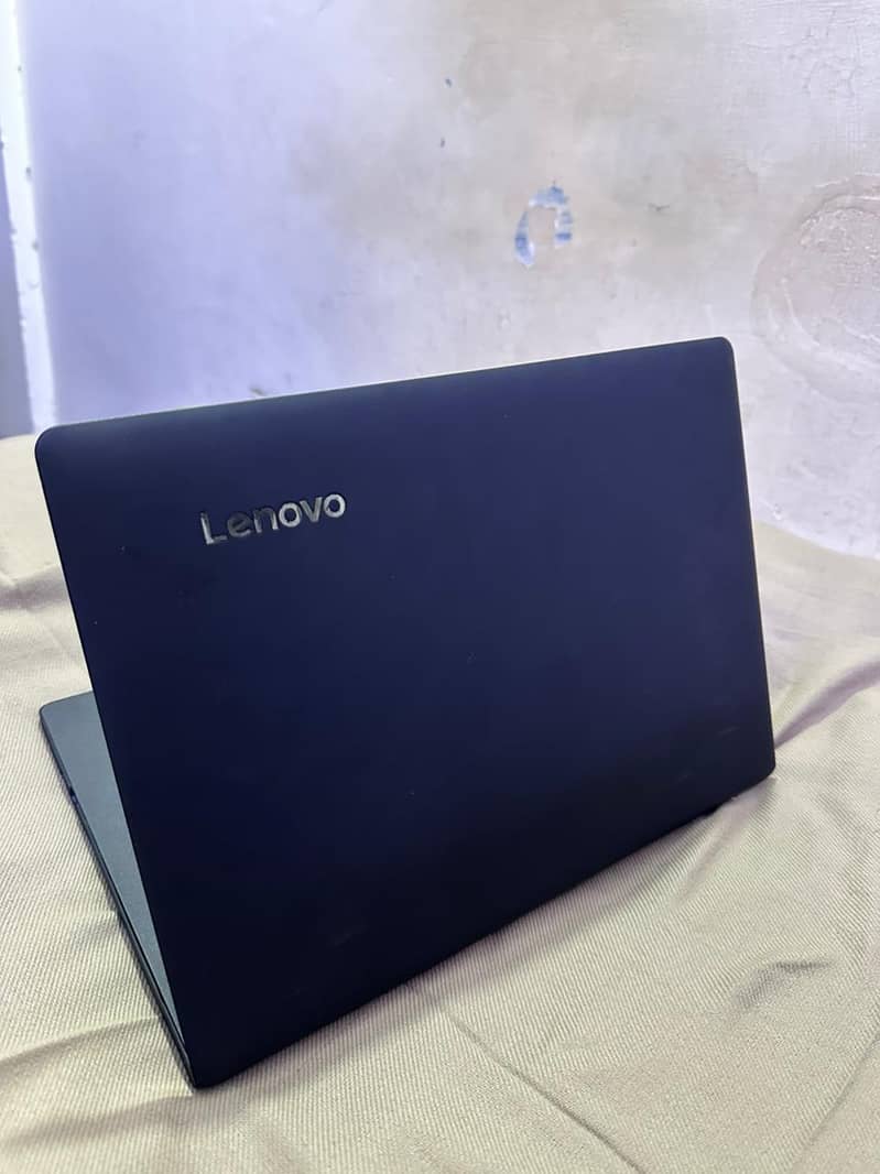 Laptop lenovo 1