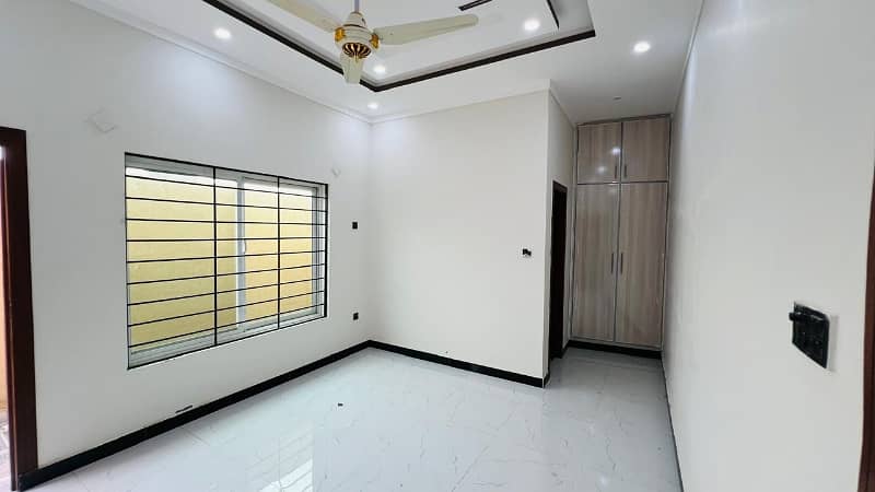 7 Marla Brand New House Available For Sale In Adiala Road. 12