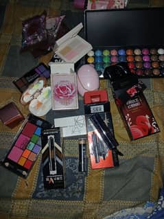 makeup pallettes