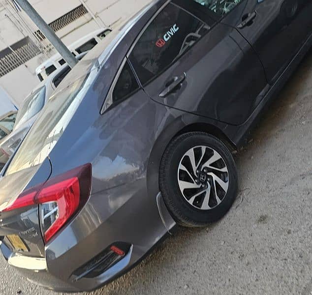 Honda Civic VTi Oriel Prosmatec 2018 1