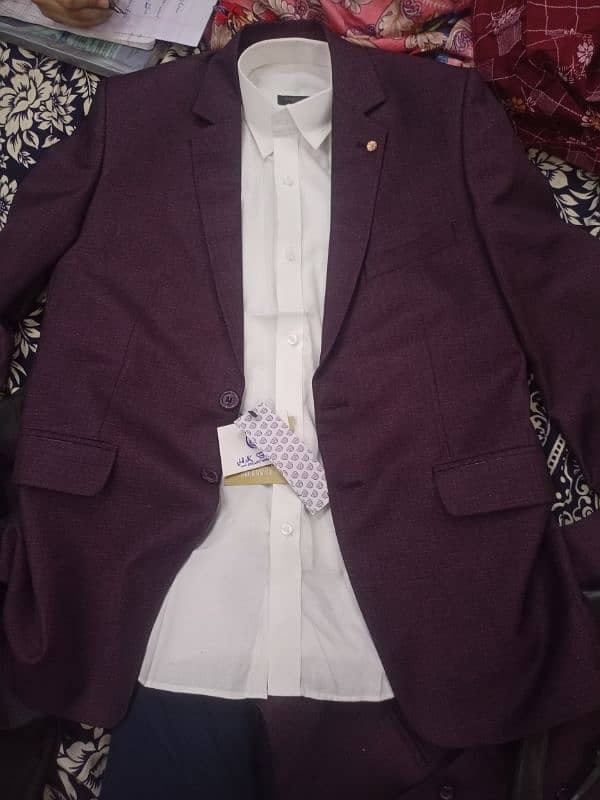 pent Coat 3 piece purple decent coulour 10by10 1