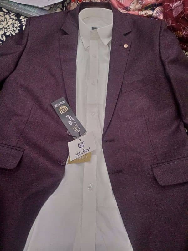 pent Coat 3 piece purple decent coulour 10by10 3