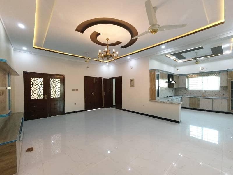 Main Double Road In Gulshan Abad Sector 2 House For Sale Sized 11 Marla 13