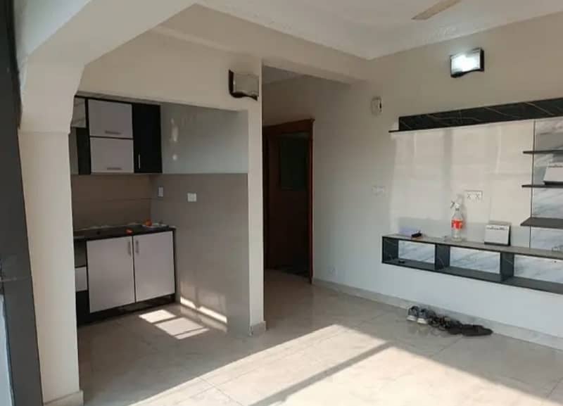 G-11/4 PHA D-Type Fully Renovated Flat For Sale 2