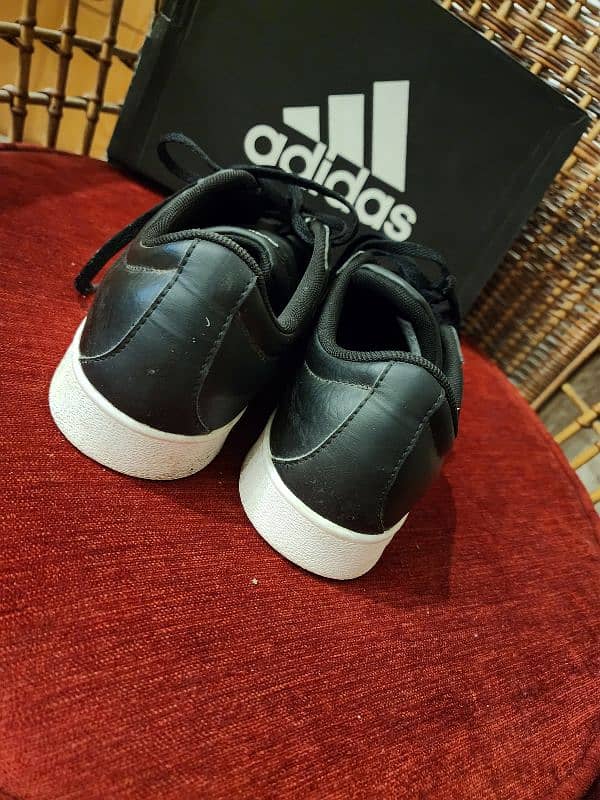 Original Adidas shoes for sale. 2