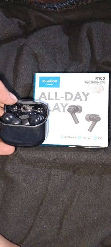 anker R100 airbuds 5