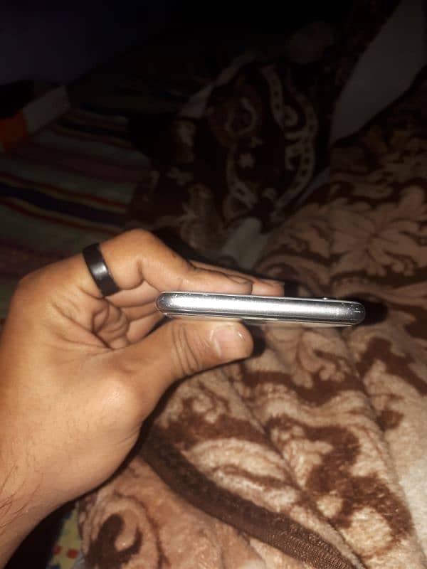 Iphone 6 64gb Non PTA 3