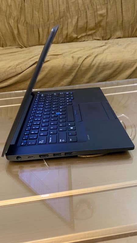 Dell Latitude 7480 i7 7th gen 8gb Ram 256gb SSD 5