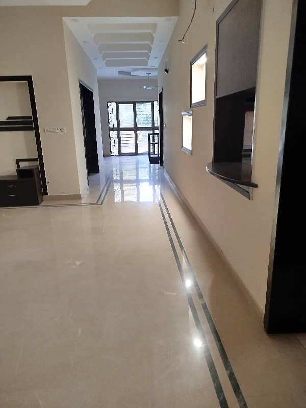 1 Kanal Upper Portion In Model Town For Rent 18