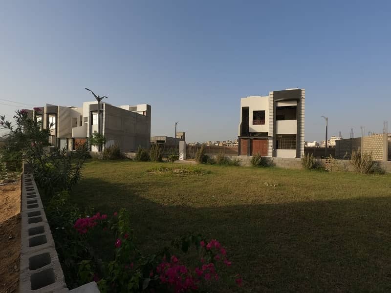 A Corner House Of 120 Square Yards In Karachi 3