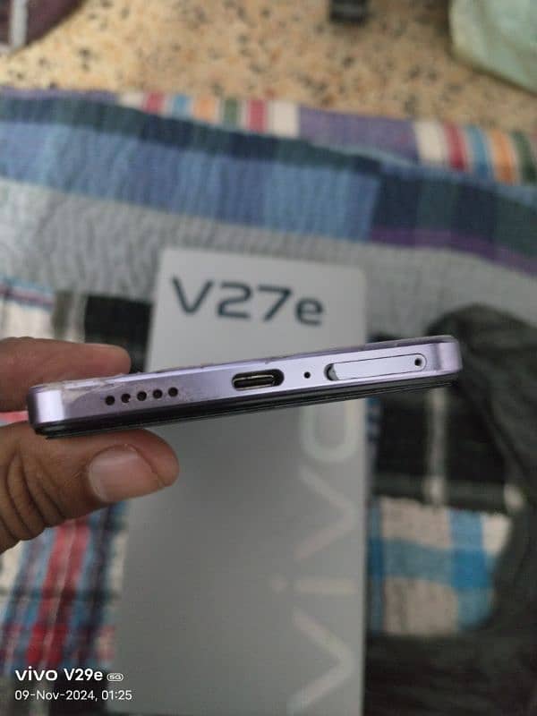 vivo 27e 8 256 gb 3