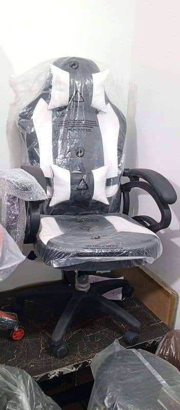 gaming chair availble 2