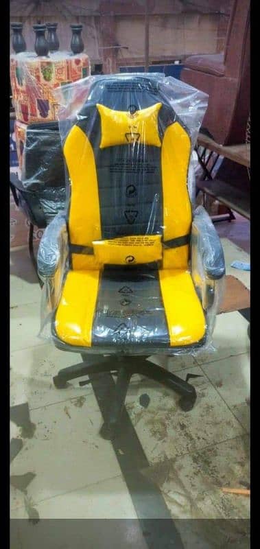 gaming chair availble 5