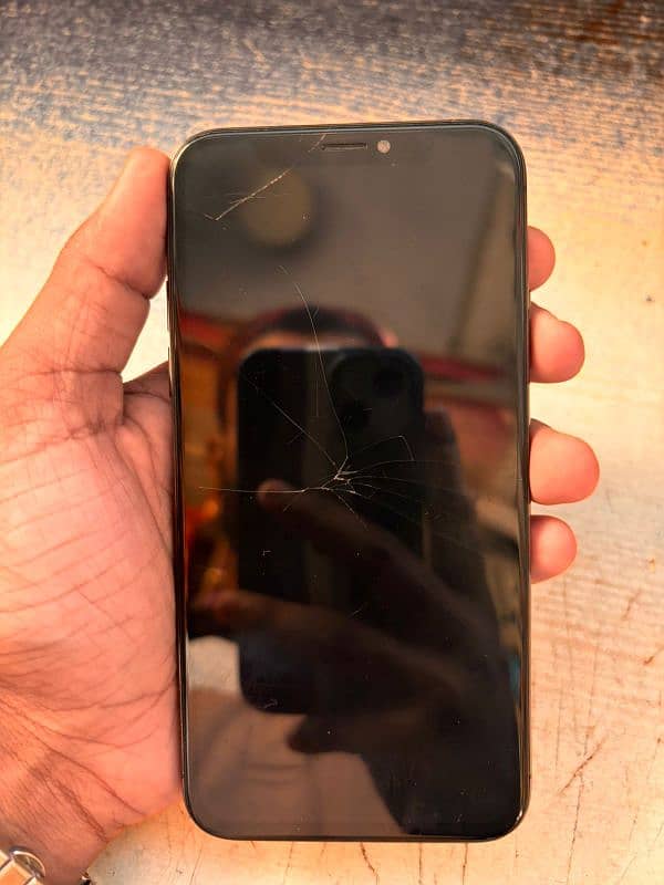 Iphone X PTA approved 10/9 condition 5