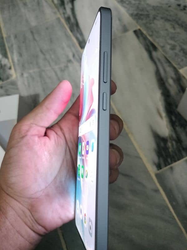 Oppo Reno 11f mobile for sale complete saman hai 4