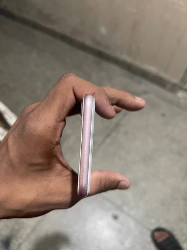 iPhone 7 non pta 4