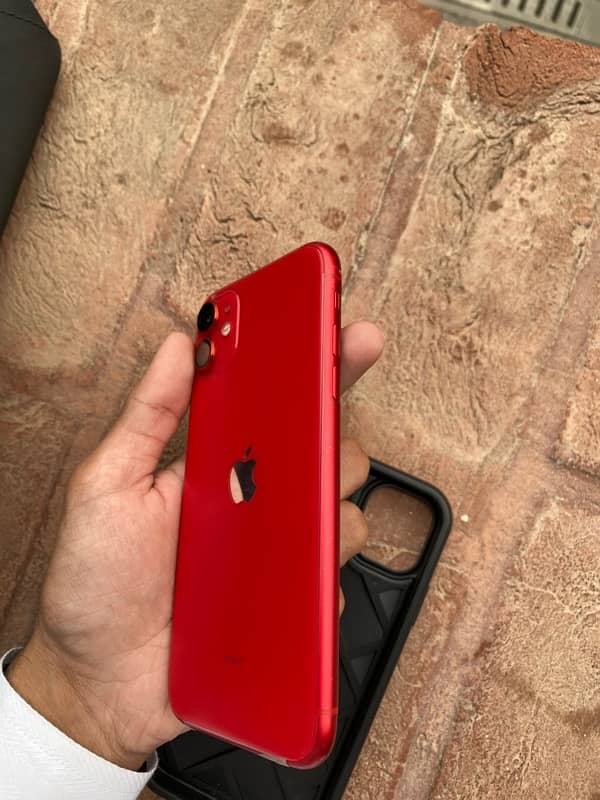 Used Red iPhone 11 (256 GB) – PTA Approved, 8/10, 71% Battery 8