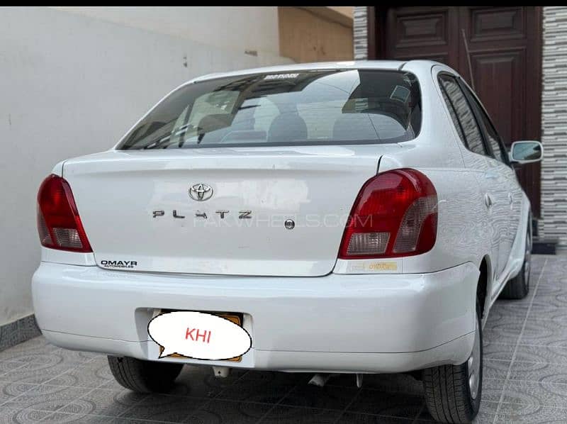 Toyota Platz 2002 White import 2006 Automatic 2