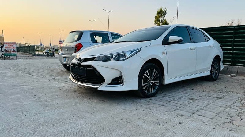 Toyota Corolla Altis 2019 3