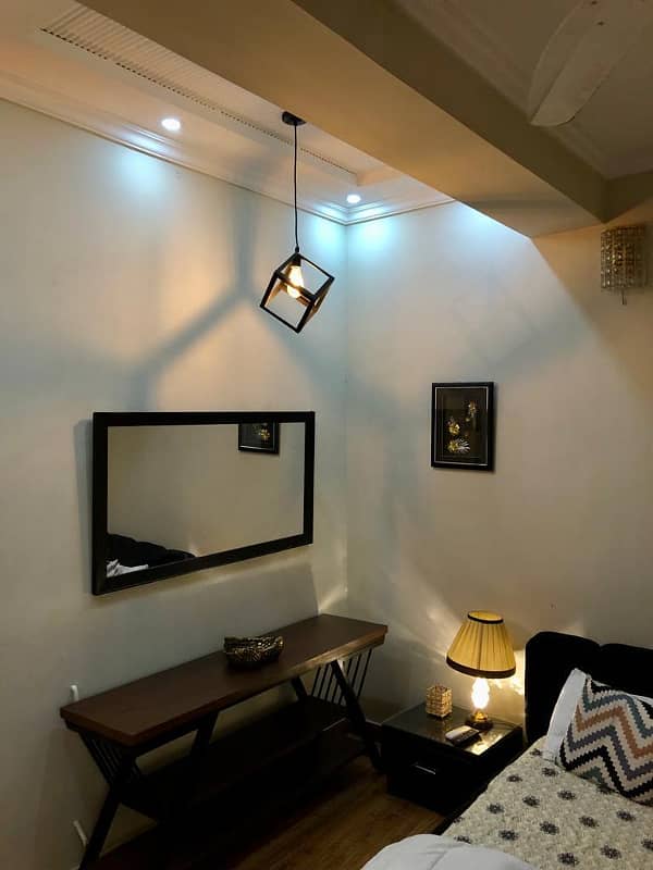 Par day short time furnished apartment available 2