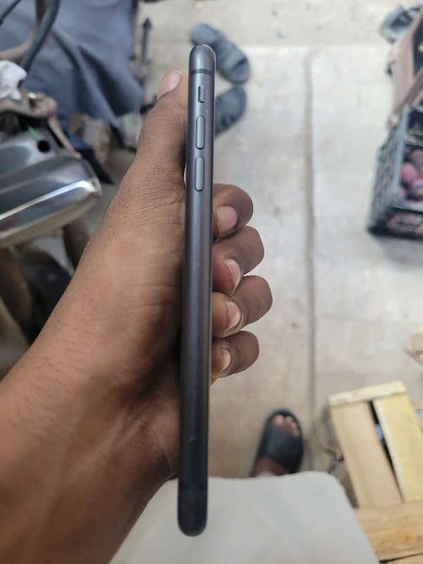 Iphone 11 64 Gb Non Pta 6