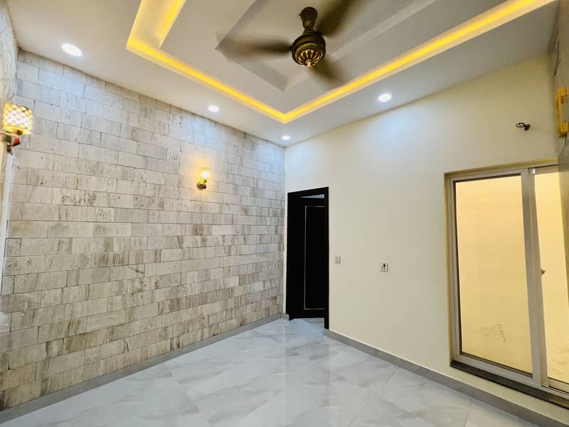 3 Marla Slightly Use House Available For Sale In Formanites Housing Scheme Lahore 13