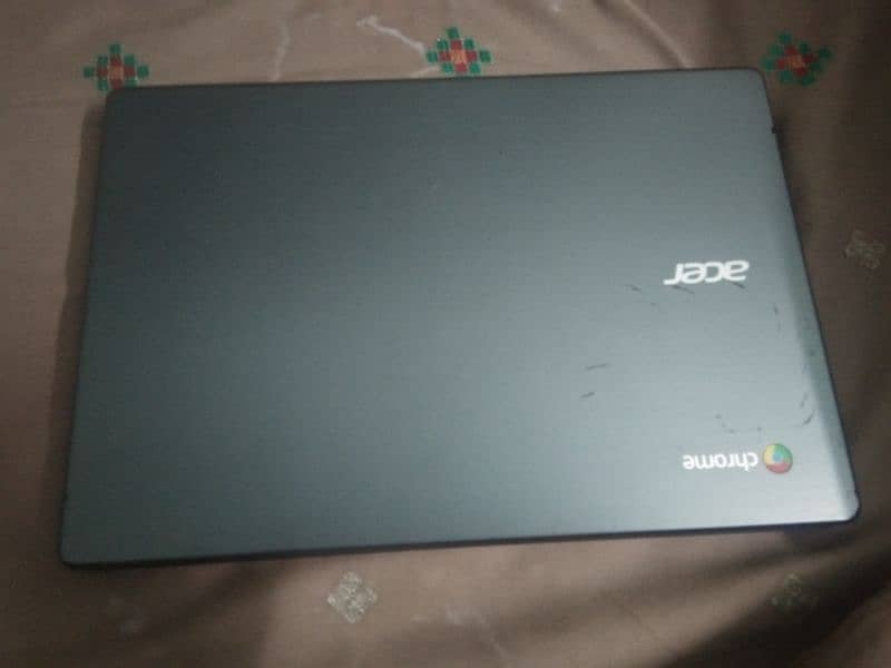 Acer Chromebook 4GB ram 128GB hard disk 3