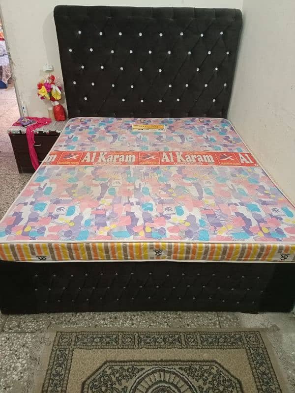 Double bed mattress ( medicated ) 3