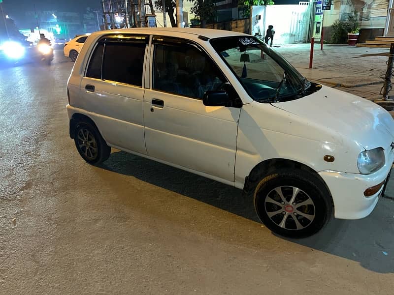 Daihatsu Cuore 2005 8