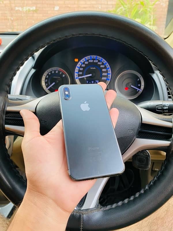 iPhone x pta 64 gb 1