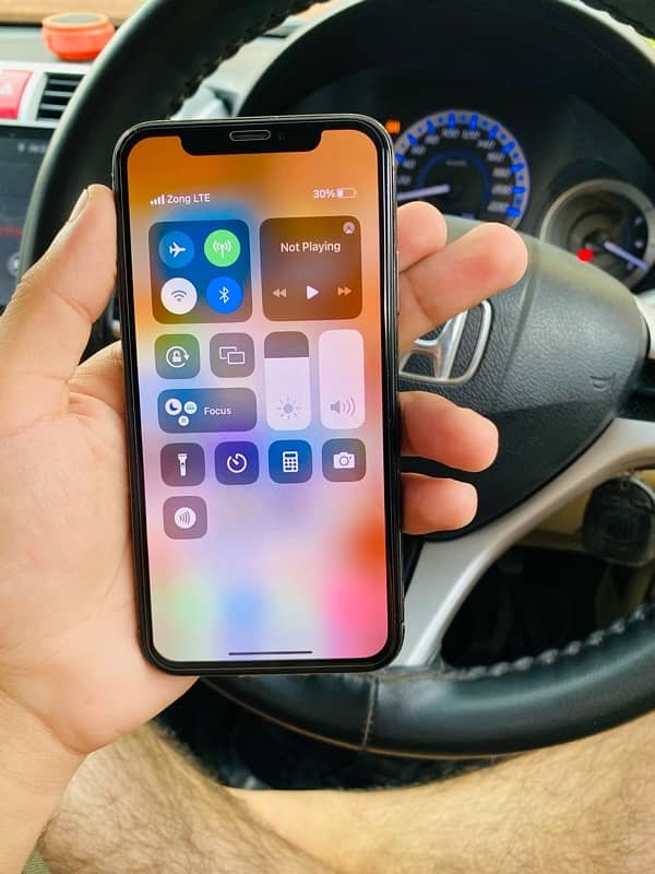 iPhone x pta 64 gb 10