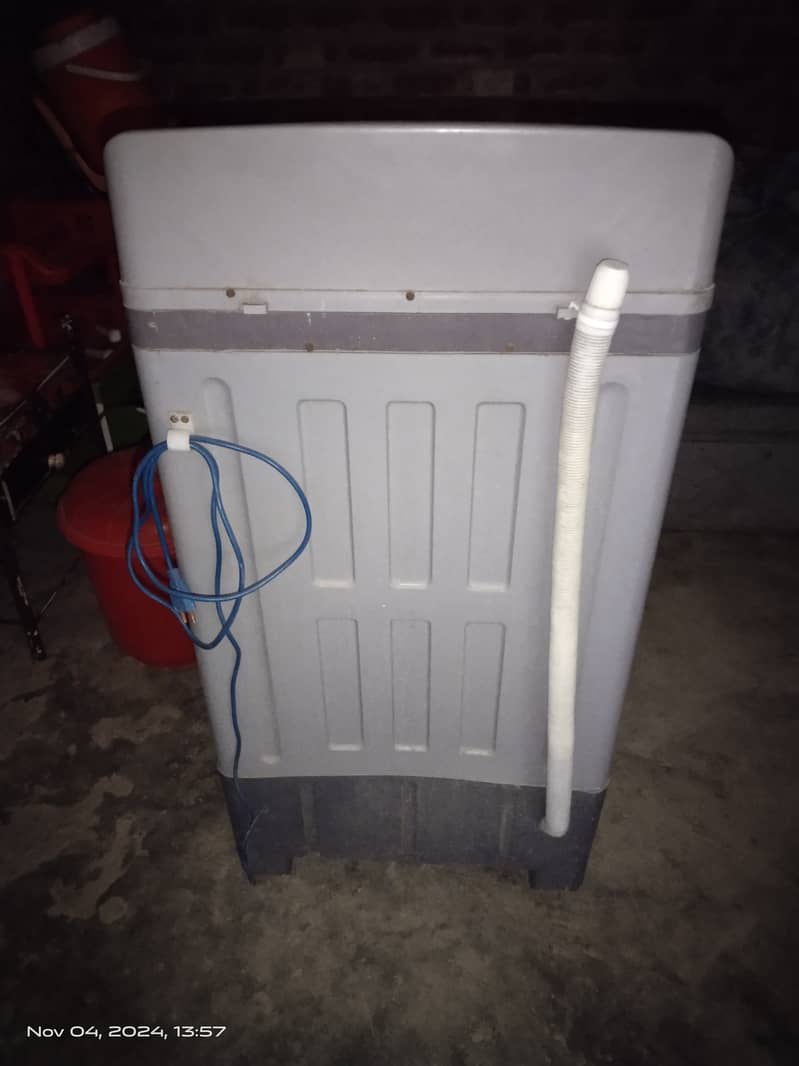 Super Asia Big Size Tub Washing Machine Plastic Body Condition 9/10 2