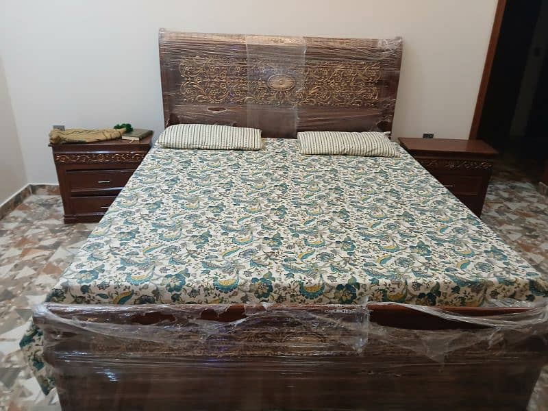 WOODEN TOTAL GENUINE SHEESHAM WOOD BED FOR SALE 0