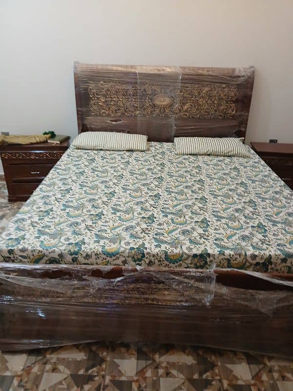 WOODEN TOTAL GENUINE SHEESHAM WOOD BED FOR SALE 2