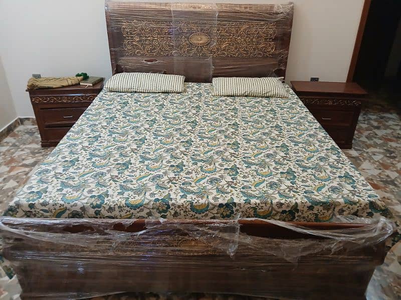 WOODEN TOTAL GENUINE SHEESHAM WOOD BED FOR SALE 3