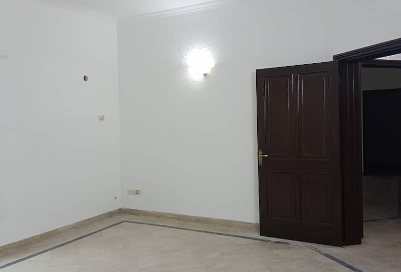 12 Marla Upper Portion For Rent At The Prime Location In Saddar Officer Colony 2