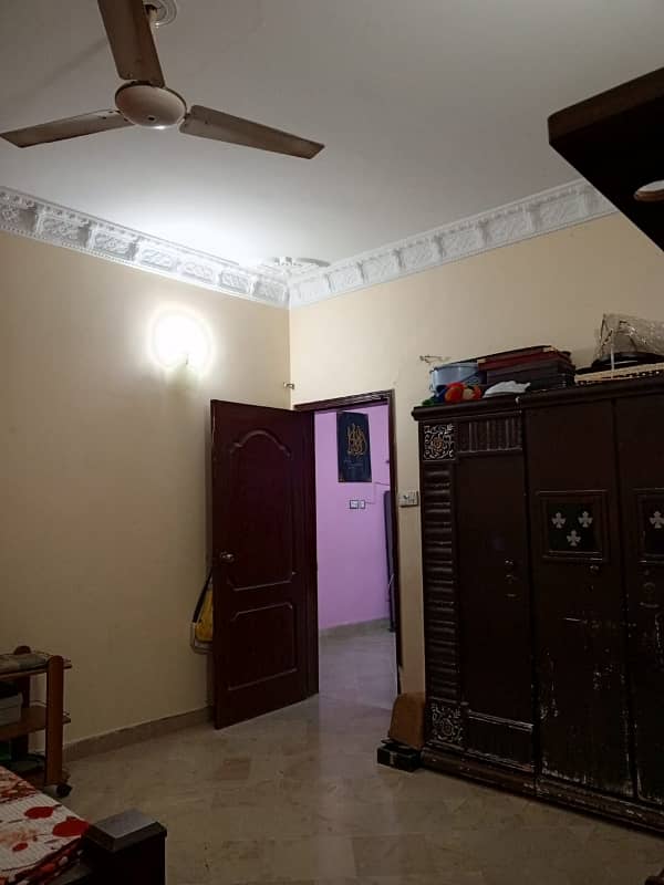 450 Square Yards First Floor Portion With Roof Block 4 Gulistan-E-Jauhar 10