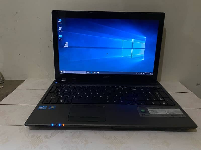 acer 10 by 10 condition laptop i5 8gb 320gb 7