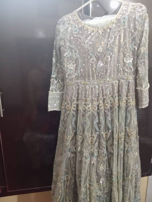 weeding dress for sale in new condition 4