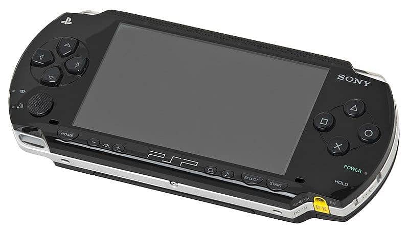 psp for sale with origonal charger 0