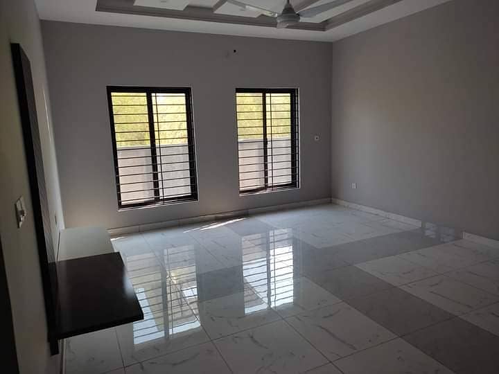 14 Marla Brand New House For Rent 1